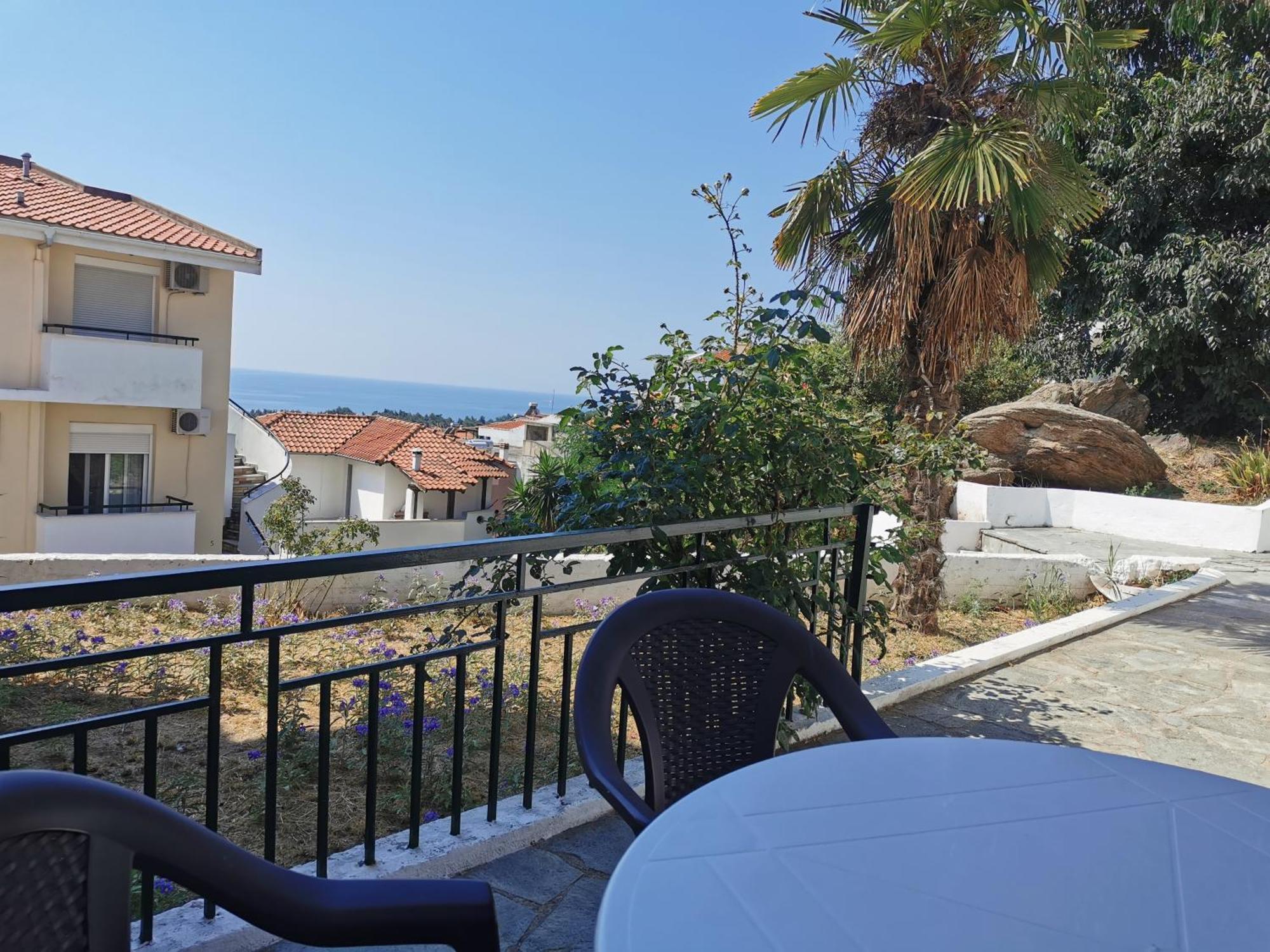 Holiday Kavala Rum bild